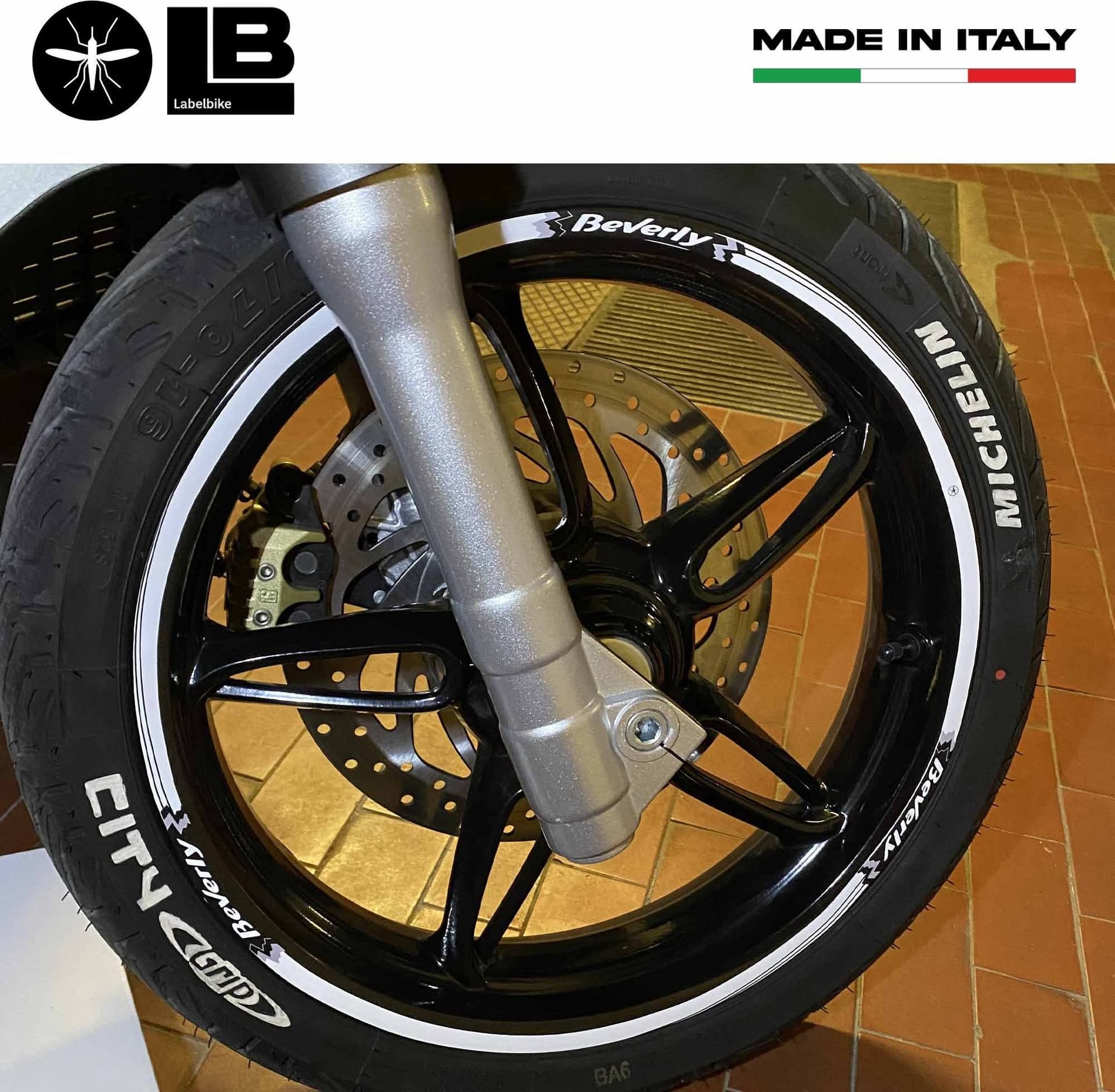 KIT STRISCE ADESIVE CERCHI compatibili per SCOOTER PIAGGIO BEVERLY Rosse-Bianche in Decalcomanie adesivi e magneti LabelBike - Bibbiano, commercioVirtuoso.it