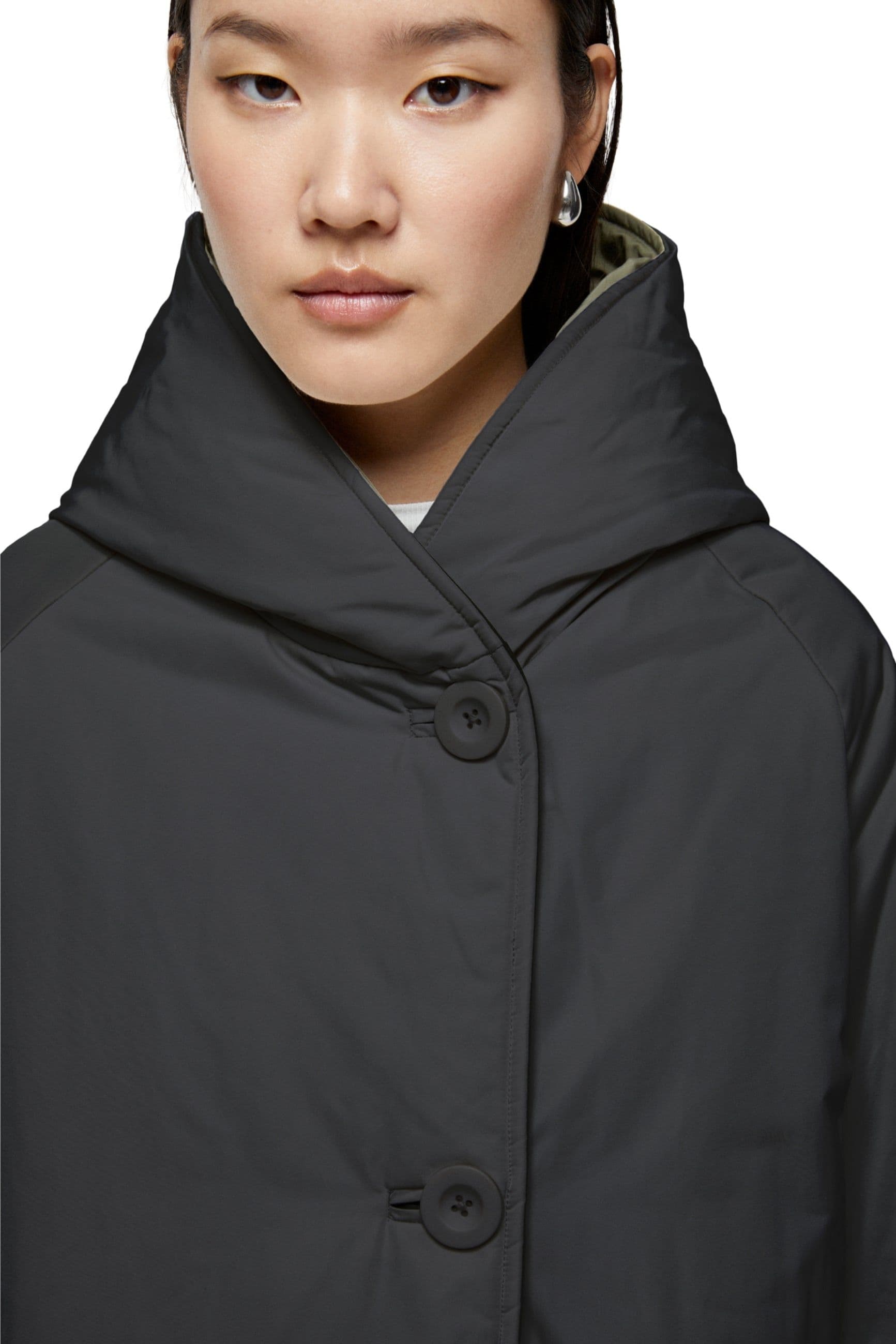 OOF Impermeabile Imbottito Donna Reversibile Lungo nero e verde da donna in Cappotti Drestige - Casamassima, commercioVirtuoso.it