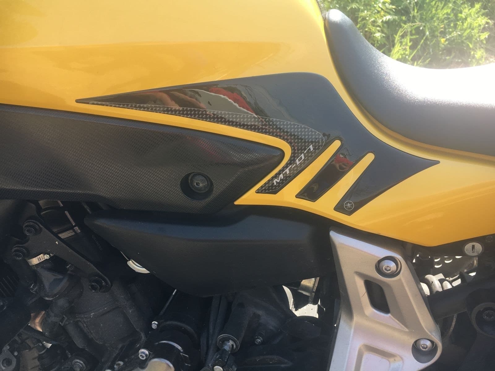 ADESIVI SERBATOIO RESINA Stickers 3D compatibili per moto YAMAHA MT-07 2014-2017 in Paraserbatoio LabelBike - Bibbiano, commercioVirtuoso.it