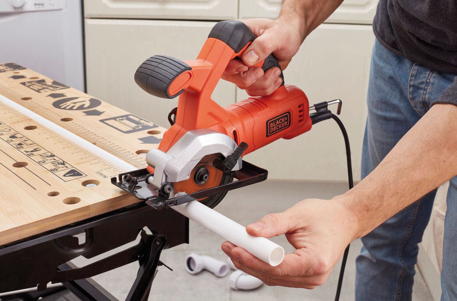 Black+Decker Mini Sega Circolare Bes510-Qs 400 W in Seghe circolari BricoGo - Marano di Napoli, commercioVirtuoso.it