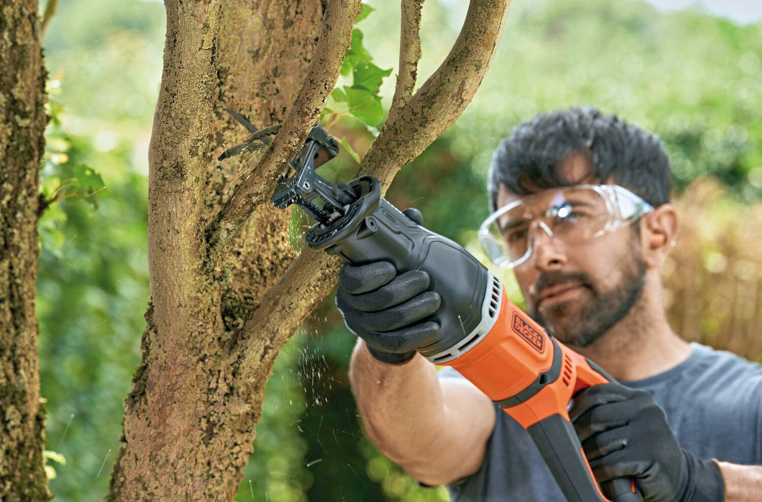 Black+Decker Sega A Gattuccio Bes301-Qs 750 W in Seghe alternative BricoGo - Marano di Napoli, commercioVirtuoso.it