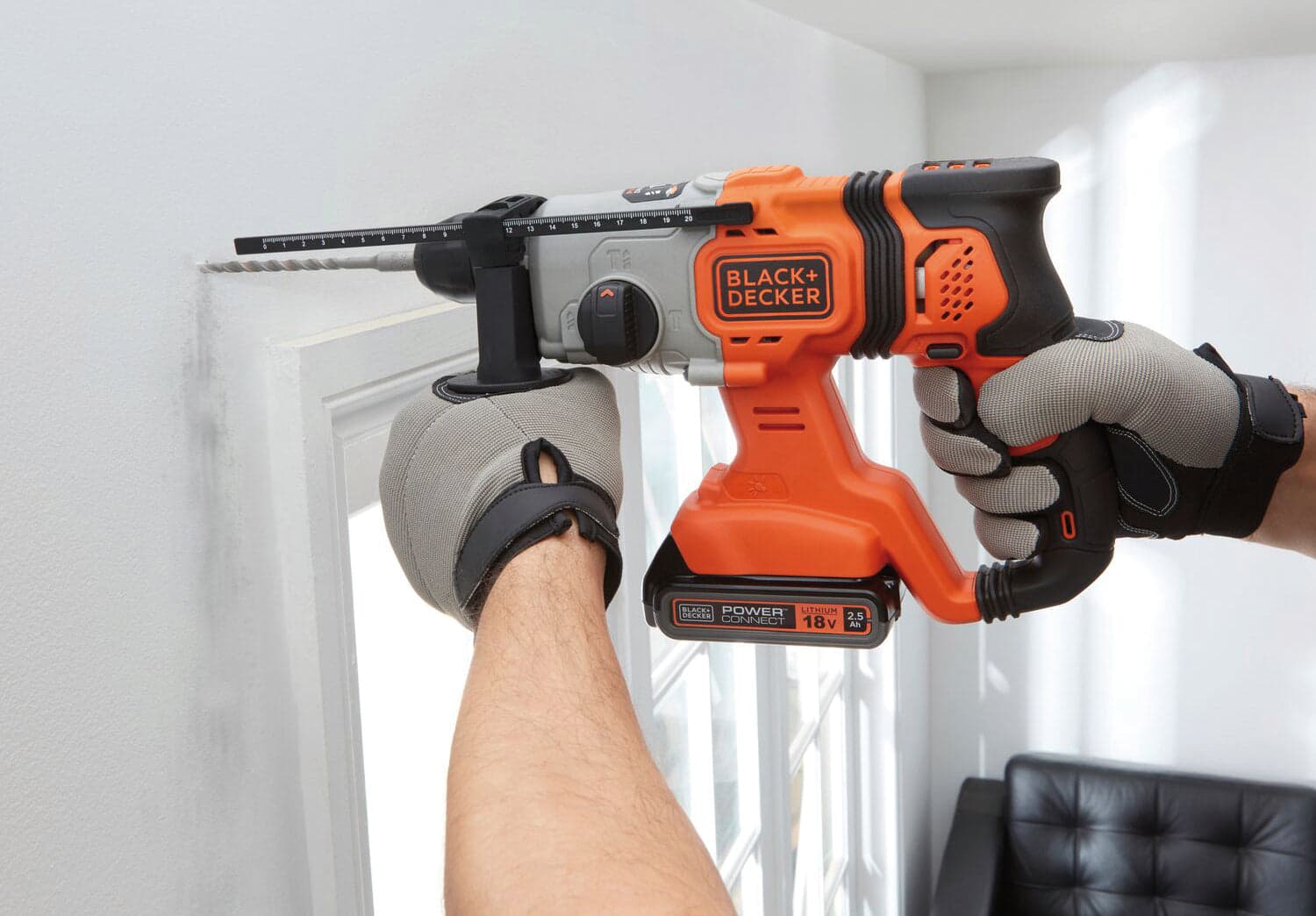 Black+Decker Tassellatore A Batteria Bcd900E2K-Qw Sds 18V 2 Batterie 2,5 Ah in Trapani a percussione BricoGo - Marano di Napoli, commercioVirtuoso.it