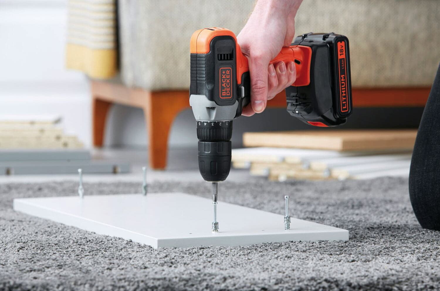 Black+Decker Trapano Avvitatore A Batteria Bcd001C1-Qw 18 V 1 Batteria 1,5 Ah in Trapani avvitatori BricoGo - Marano di Napoli, commercioVirtuoso.it
