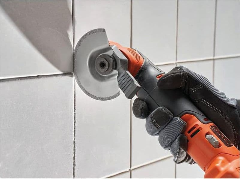 Black+Decker Utensile Multifunzione A Batteria Bdcos18D1K-Qw 18 V 1 Batteria 1,5 Ah Con Accessori in Strumenti oscillanti BricoGo - Marano di Napoli, commercioVirtuoso.it