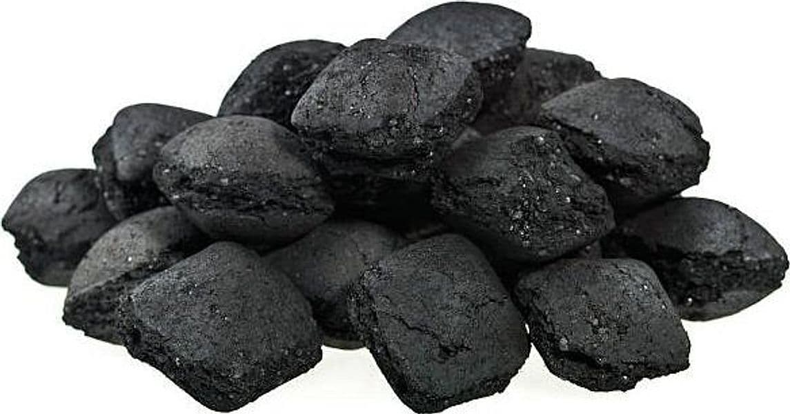 Carbone Vegetale Briquettes Sacco Da Kg. 3 Circa in Carbone BricoGo - Marano di Napoli, commercioVirtuoso.it