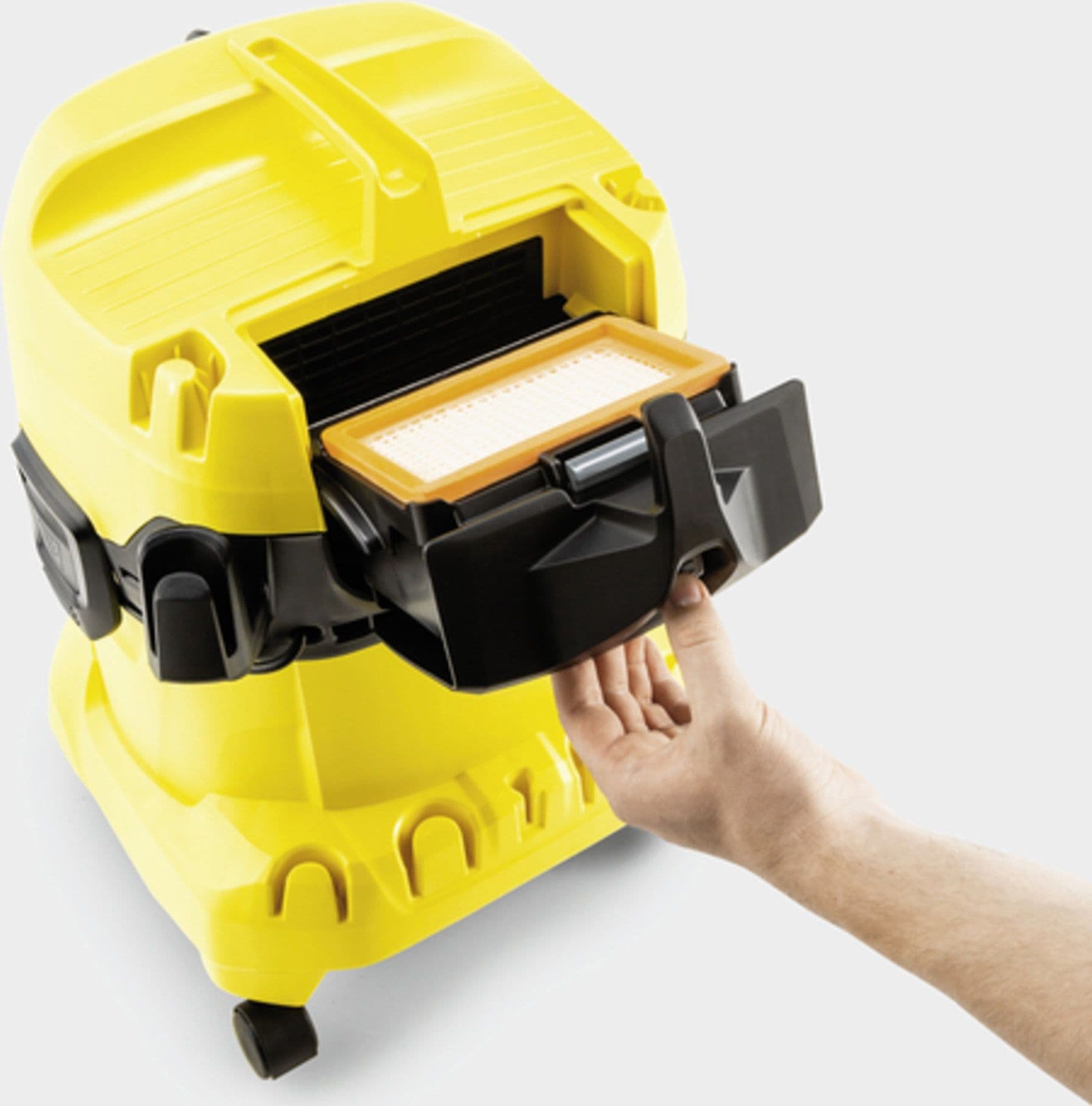 Karcher Bidone Aspira Solidi-Liquidi Wd 4 V-20/5/22 1.000 W Lt. 20 in Aspiratori liquidi-solidi BricoGo - Marano di Napoli, commercioVirtuoso.it