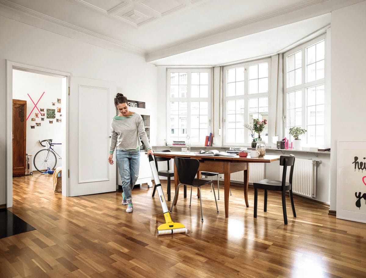 Karcher Lavasciuga Pavimenti Cordless Ewm 2 in Scope elettriche BricoGo - Marano di Napoli, commercioVirtuoso.it