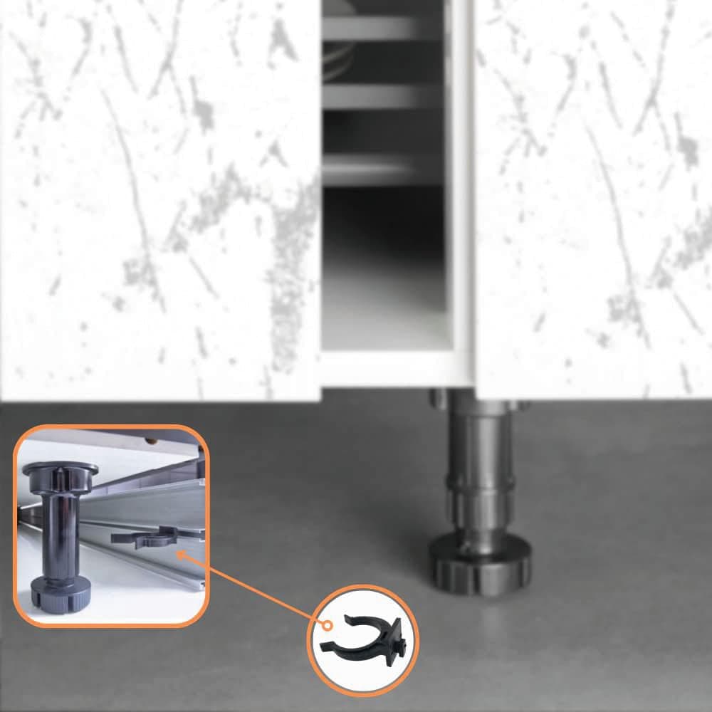 Set Piedini Per Mobili Da Cucina In Plastica Con Gancio Mm. 120 H 4 Pz. in Gambe per mobili BricoGo - Marano di Napoli, commercioVirtuoso.it