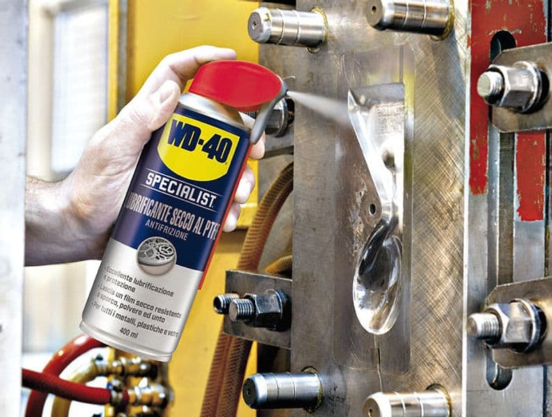 Spray Wd-40 Lubrificante A Secco Al Ptfe Ml. 400 in Lubrificanti BricoGo - Marano di Napoli, commercioVirtuoso.it