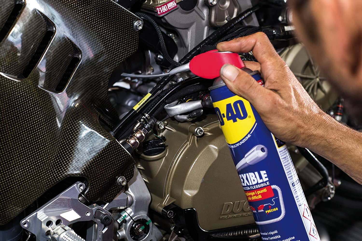 Spray Wd-40 Lubrificante Multiuso Flexible Ml. 600 6.00 Pz in Lubrificanti BricoGo - Marano di Napoli, commercioVirtuoso.it