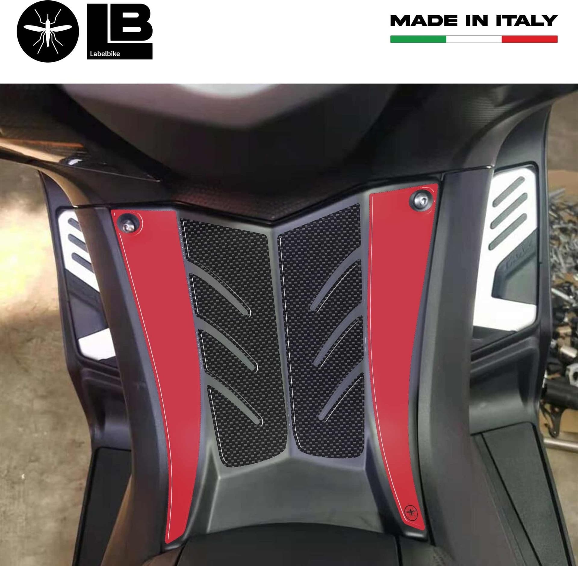 ADESIVO Resinato 3D carbonio-ergal PEDANA ANTERIORE Sticker per YAMAHA Tmax 530 2012-2016 in Decalcomanie adesivi e magneti LabelBike - Bibbiano, commercioVirtuoso.it