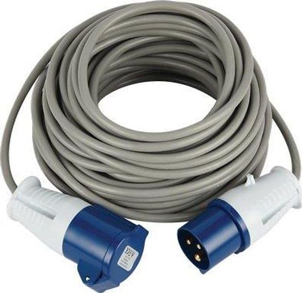 Prolunga Industriale Blu Electraline 2P con T 16A IP44 N°xmmq 3X1.5 20 m