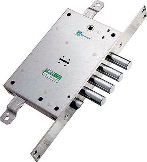Serratura Metallo Infilare 52771 Mottura Dm M4 Tripl con Scr Ip.mm 28 E.mm