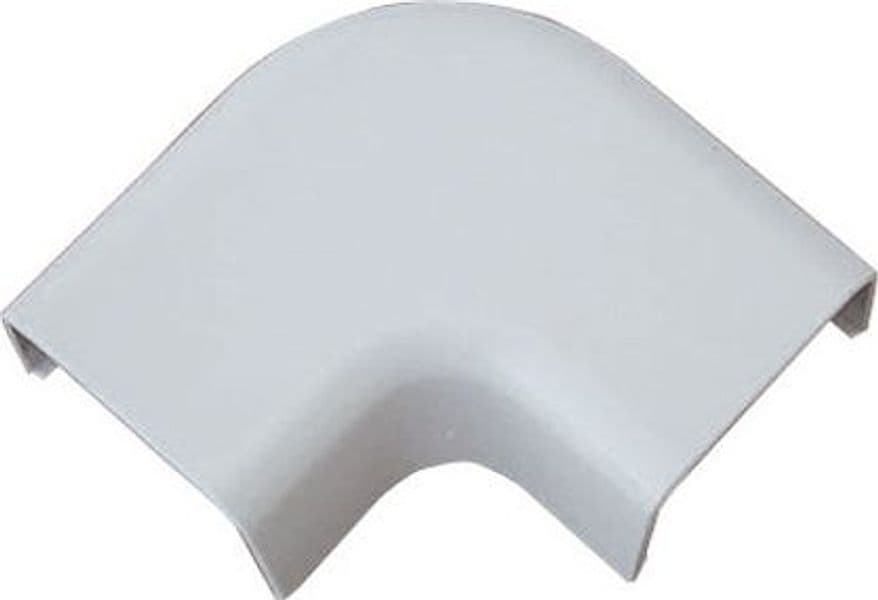 Curva Piana Per Impianti Di Climatizzazione- Mm. 80- Artip- Pezzi 1 in Canaline fili elettrici BricoGo - Marano di Napoli, commercioVirtuoso.it