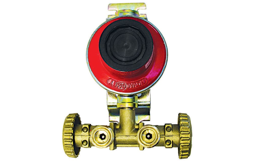 Mini Centralina Con Regolatore 1800 Senza Manichette- Kg/H 4- Novac- Pezzi 1 in  BricoGo - Marano di Napoli, commercioVirtuoso.it