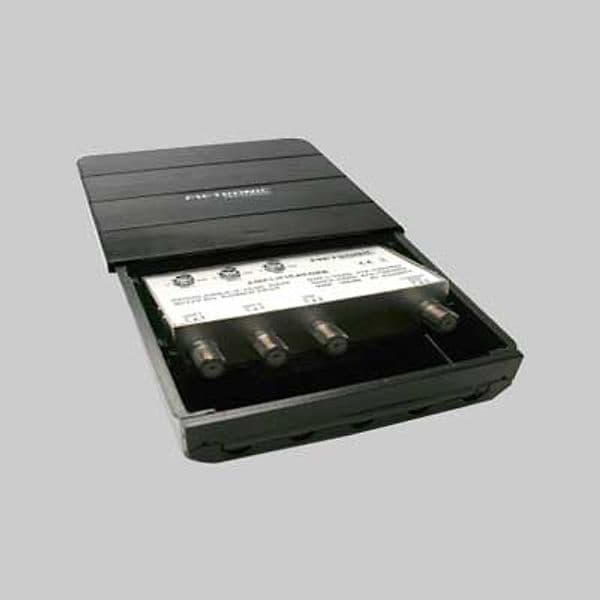 Amplificatore Lte da Esterno 3 in (Uhf Vhf) 2 Out Tv (1=12V)