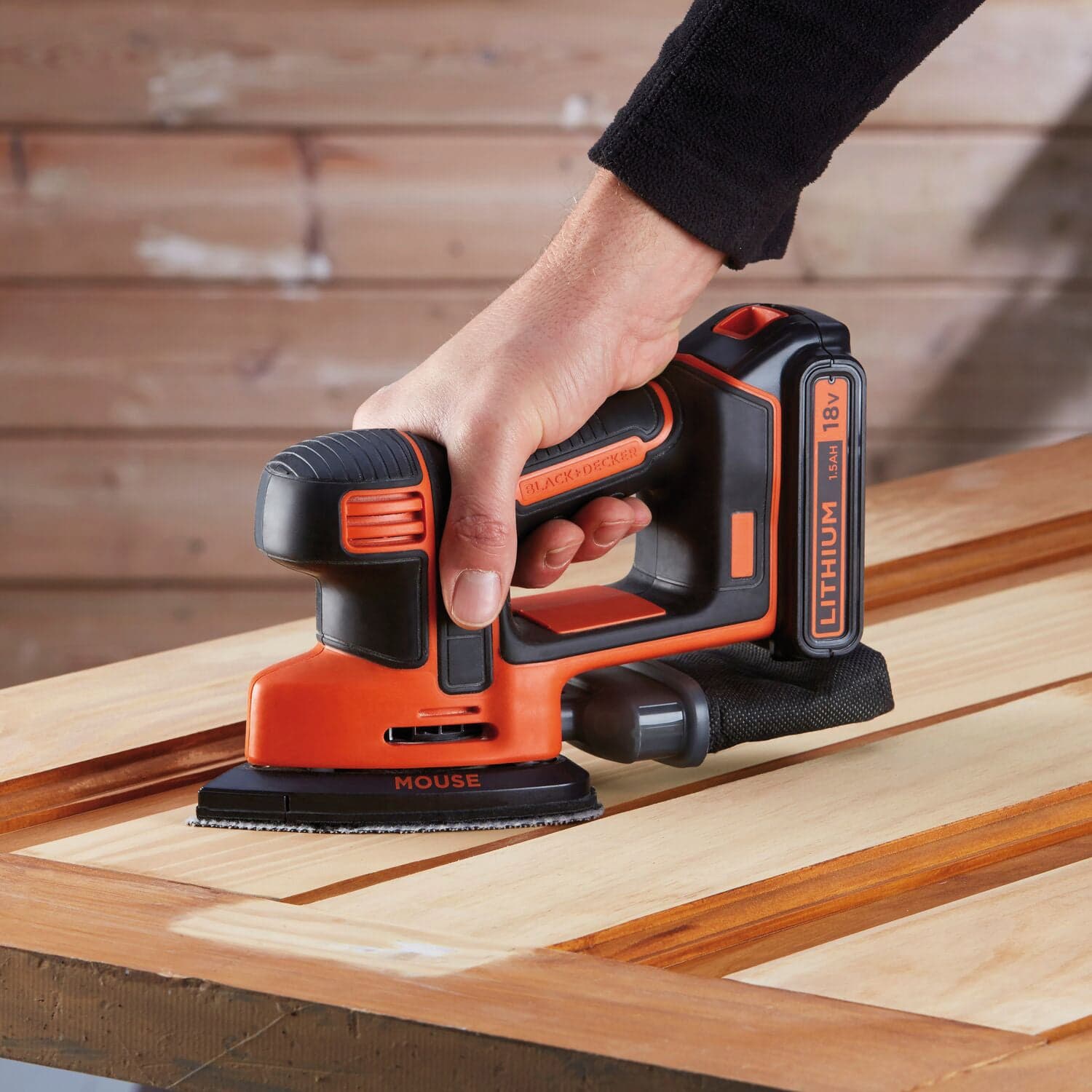 Black+Decker Levigatrice Mouse A Batteria Bdcds18-Qw 18V 1 Batteria 1,5 Ah in Levigatrici di precisione BricoGo - Marano di Napoli, commercioVirtuoso.it