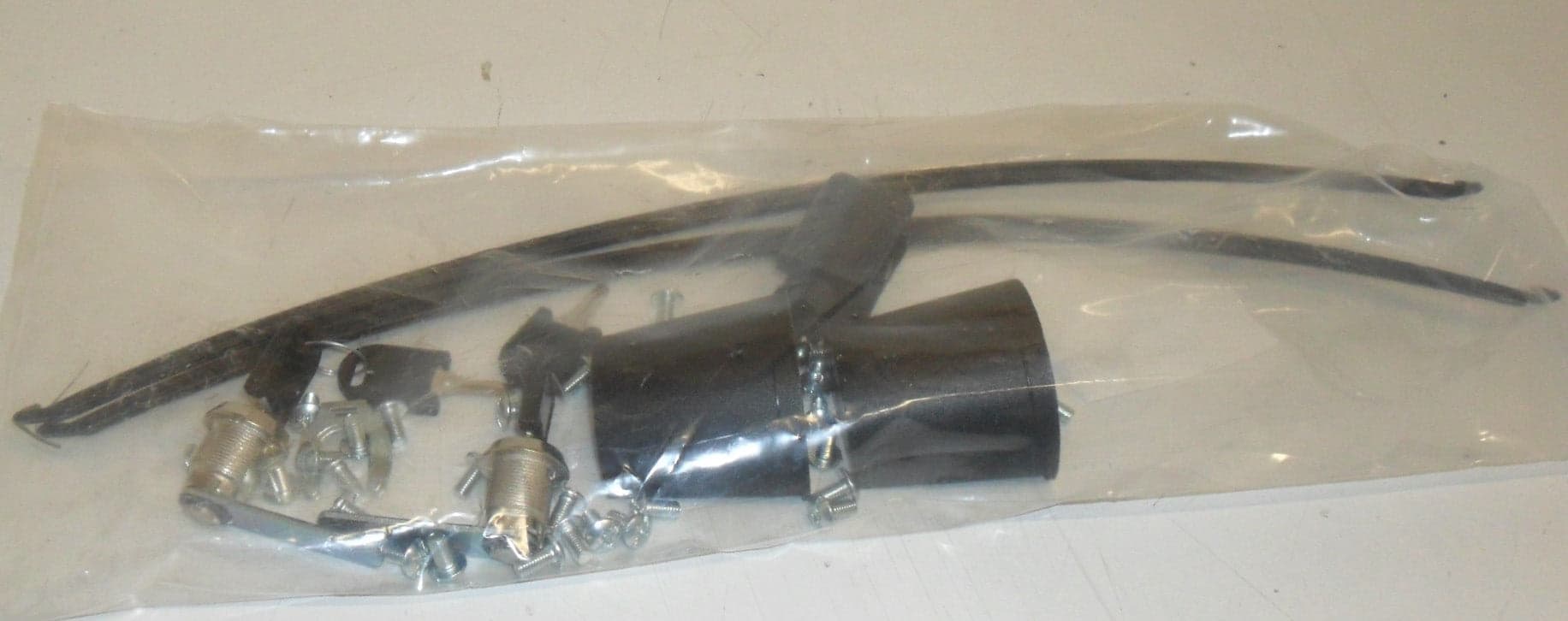R Armadio Spogliatoio 2 Posti(Kit Montaggio)- 1,0 Pz in Armadietti metallici BricoGo - Marano di Napoli, commercioVirtuoso.it