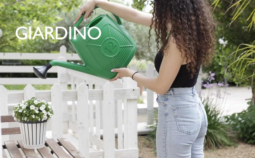 Annaffiatoio In Plastica Lt. 3 in Annaffiatoi BricoGo - Marano di Napoli, commercioVirtuoso.it