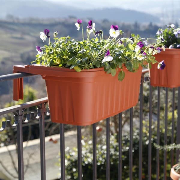Fioriera Rondine 60Cm Terracotta- 1,0 Pz in Vasi tradizionali BricoGo - Marano di Napoli, commercioVirtuoso.it