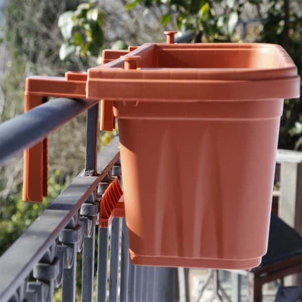 Fioriera Rondine 60Cm Terracotta- 1,0 Pz in Vasi tradizionali BricoGo - Marano di Napoli, commercioVirtuoso.it
