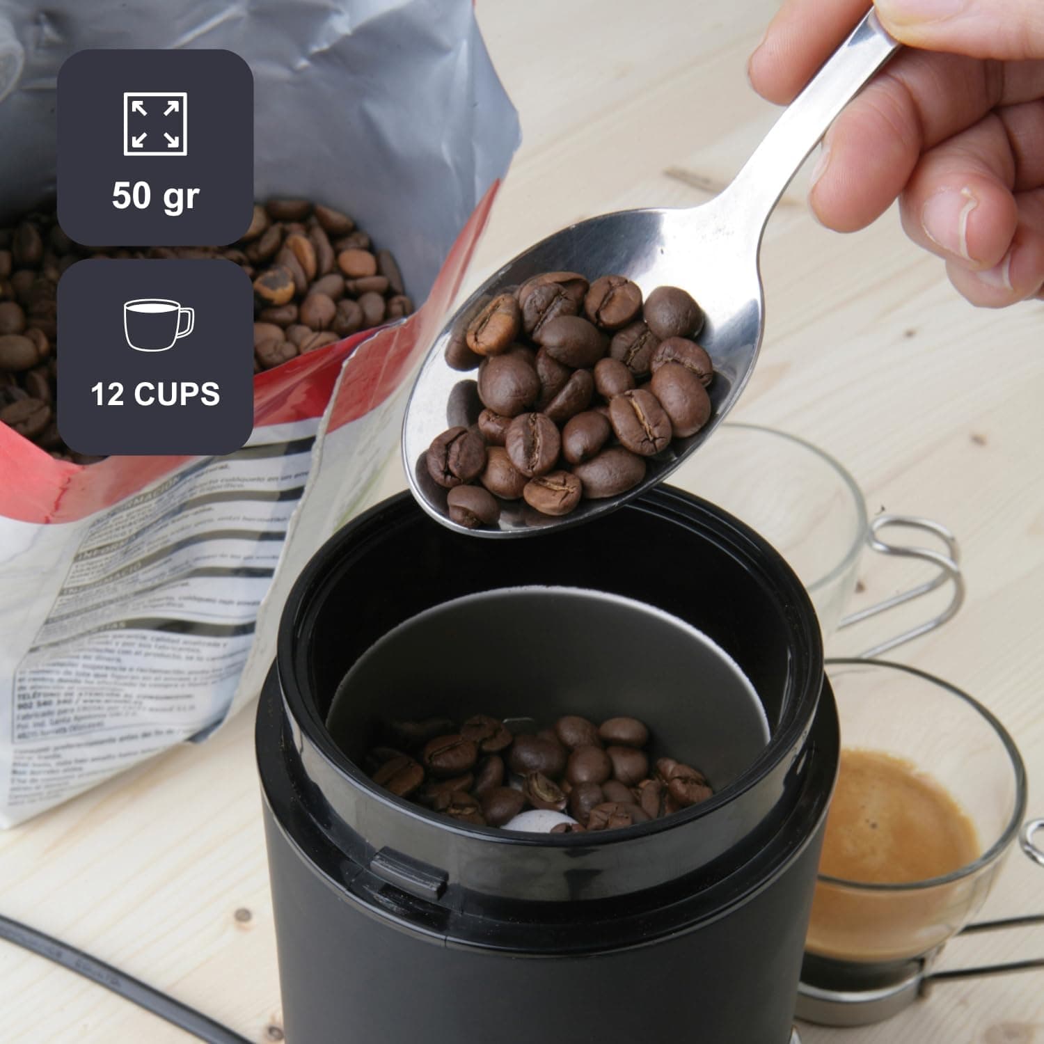 Macinacaffè Da 150W Elettrico Potente Deposito Caffè In Grani Da 50 G. Lame E Deposito In Acciaio Inossidabile. Macinatura Fine. Adatto Per Tritare Caffè E Spezie. Avvolgicavo. Nero in Macinacaffè elettrici con lama BricoGo - Marano di Napoli, commercioVirtuoso.it