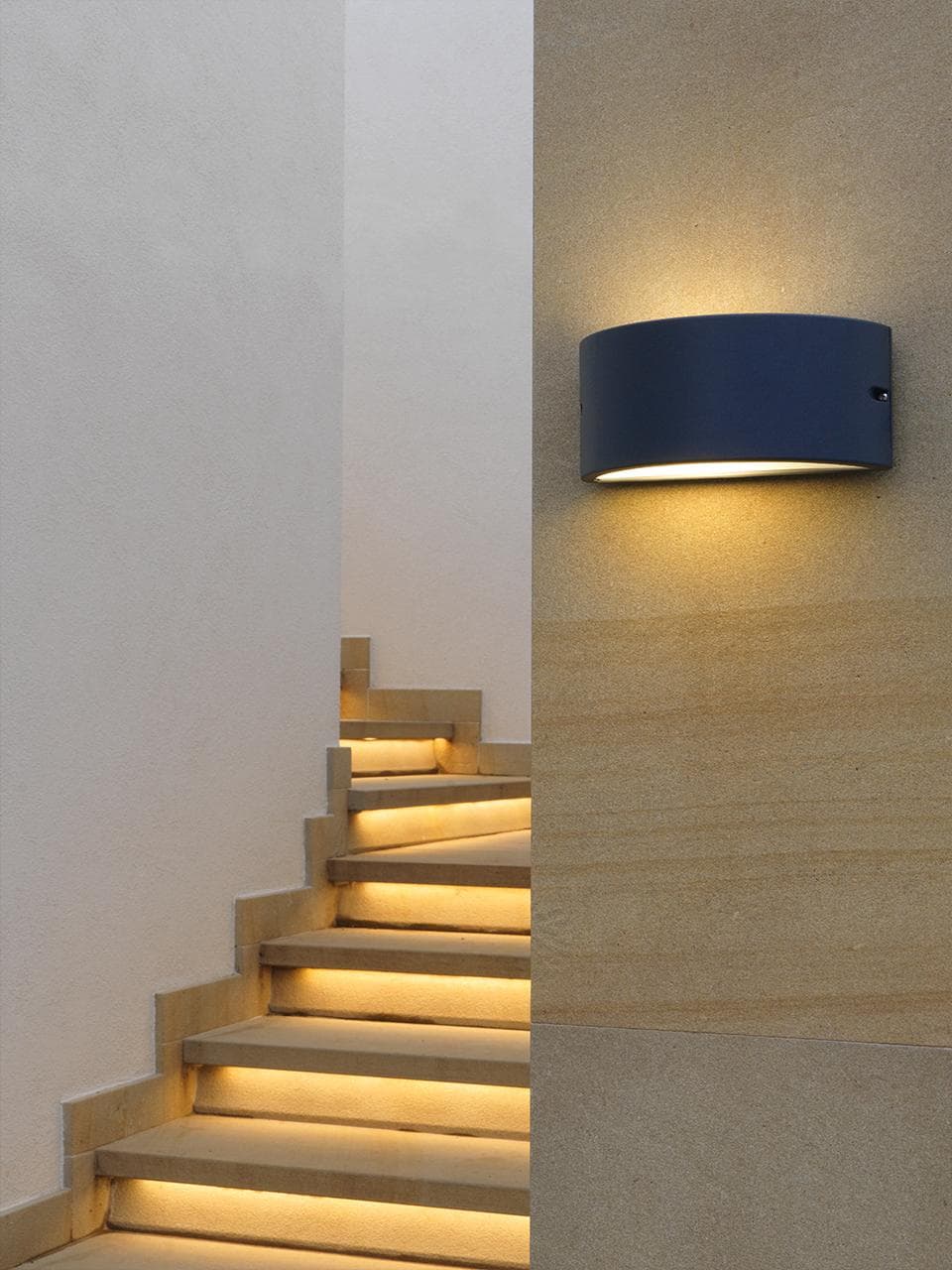 Applique 'Umbe' 60 W - Cm 25 X 12 X 13 Corten - Sovil in Lampade da parete BricoGo - Marano di Napoli, commercioVirtuoso.it