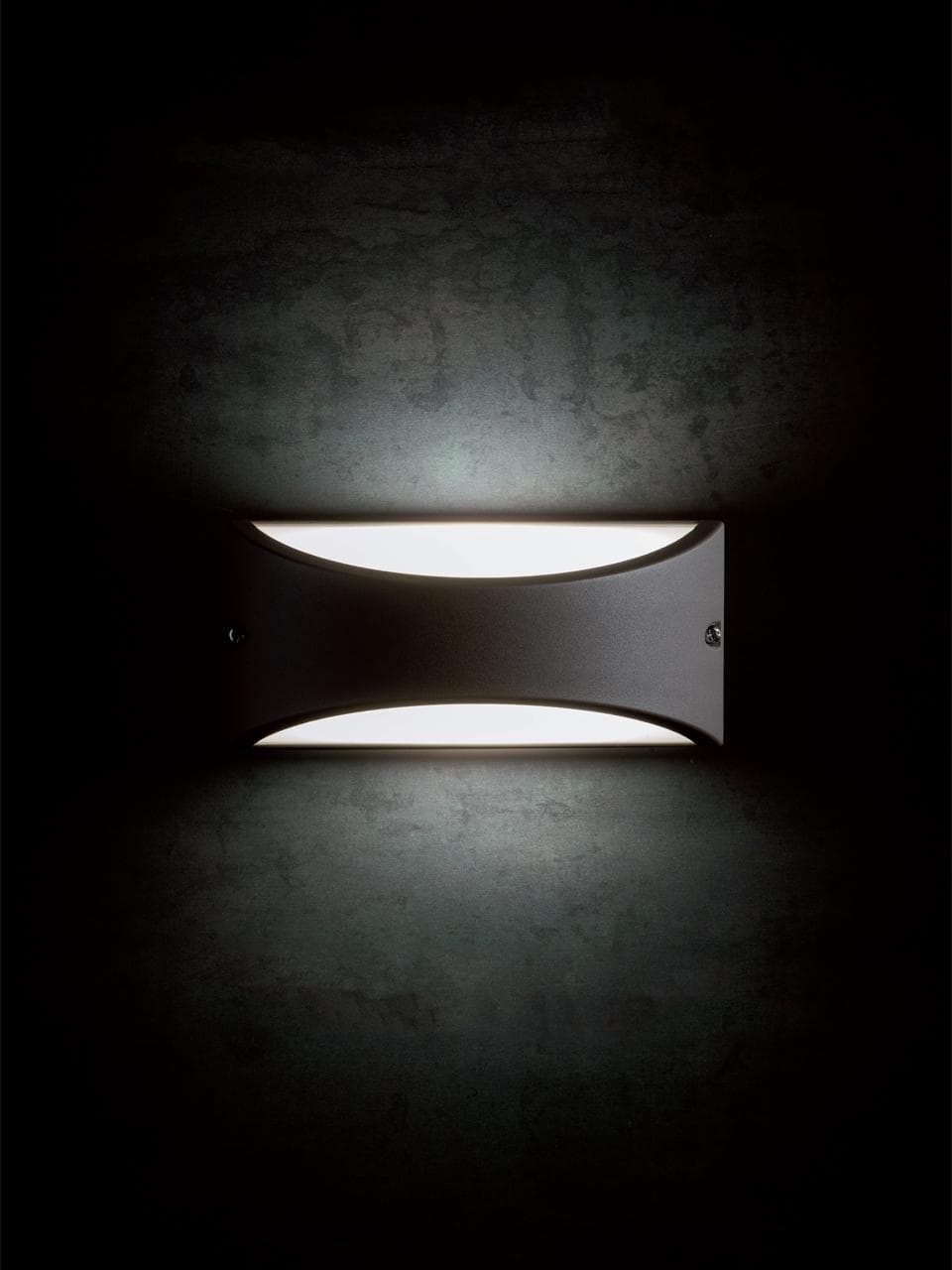 Applique Led 'Lhasa' 10 W - Cm 22 X 10 X 10 Bianco - Sovil in Lampade da parete BricoGo - Marano di Napoli, commercioVirtuoso.it