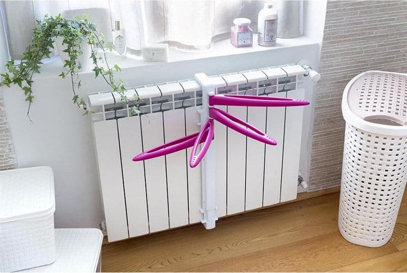 Stendino Dry Bama Scaldasciuga da Termosifone Portasciugamani Colori