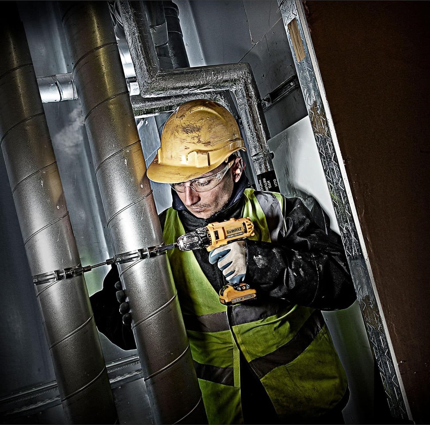 Trapano Avvitatore 2 Batterie Litio 10,8V 2Ah (Dcd710D2-Qw)- - 2 Batterie Al Litio Da 2Ah - 1 Pezzi Dewalt in Trapani avvitatori BricoGo - Marano di Napoli, commercioVirtuoso.it