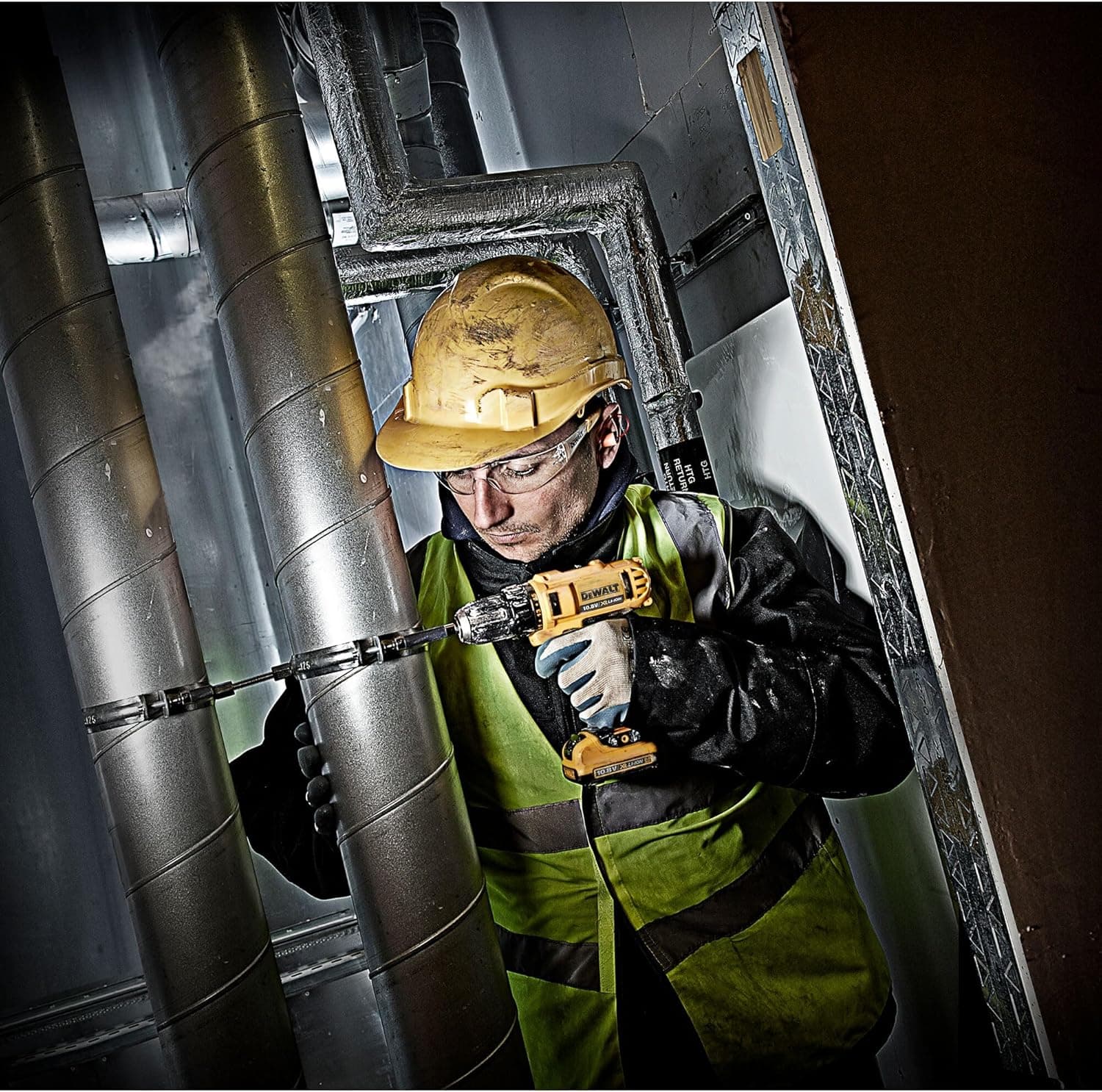 Trapano Avvitatore 2 Batterie Litio 10,8V 2Ah (Dcd710D2-Qw)- - 2 Batterie Al Litio Da 2Ah - 1 Pezzi Dewalt in Trapani avvitatori BricoGo - Marano di Napoli, commercioVirtuoso.it