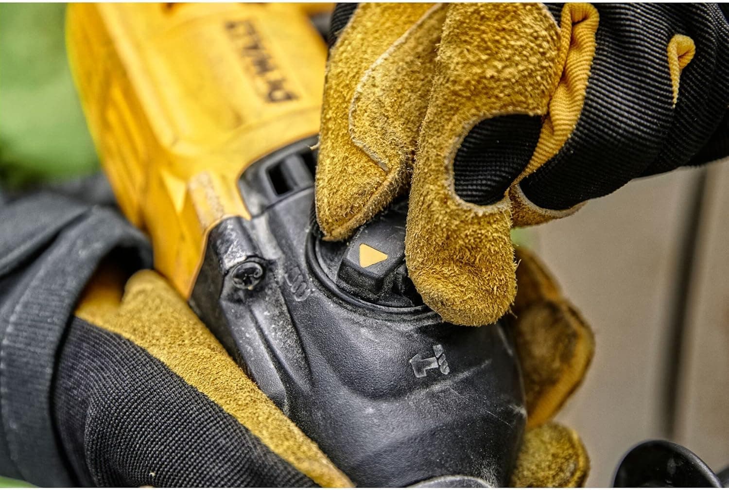 Tassellatore Sds-Plus 710W 2J (D25033K-Qs) - 1 Pezzi Dewalt in Set punte per trapani BricoGo - Marano di Napoli, commercioVirtuoso.it