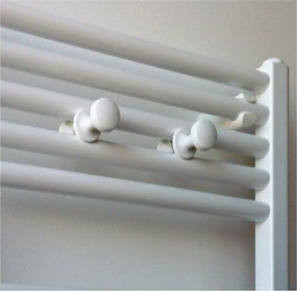 Coppia Appendini Per Termoarredo- Bianco- Ercos- Pezzi 1 in Ganci portasciugamani BricoGo - Marano di Napoli, commercioVirtuoso.it