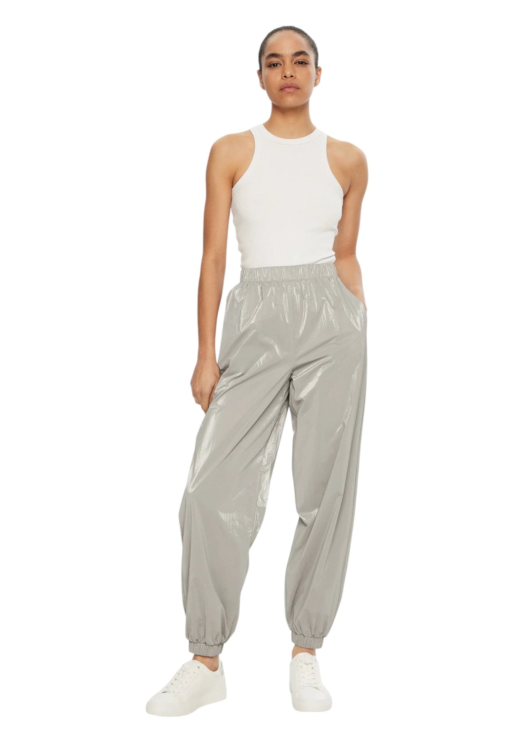 GUESS ACTIVEWEAR Pantaloni Tuta Donna Guess Activewear Regular Fit da donna in Monopezzi e tutine Drestige - Casamassima, commercioVirtuoso.it
