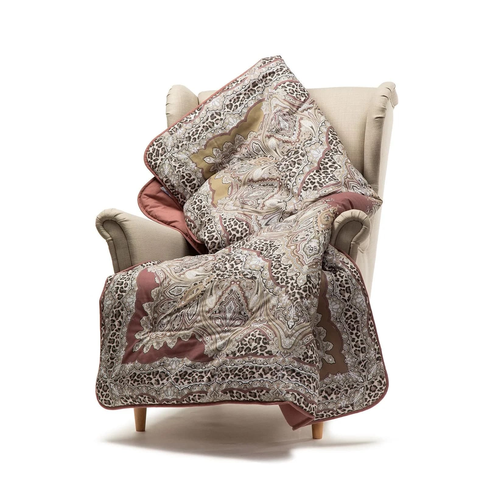 Scaldotto Leopard ! Caleffi in Cotone - Comfort e Stile per Ogni Stagione in Plaid Anastasi - Marsala, commercioVirtuoso.it