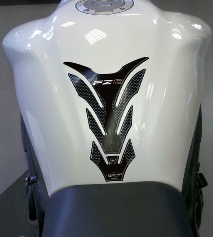 ADESIVI SERBATOIO in RESINA Stickers 3D compatibili per moto YAMAHA FZ8 Carbon in Paraserbatoio LabelBike - Bibbiano, commercioVirtuoso.it