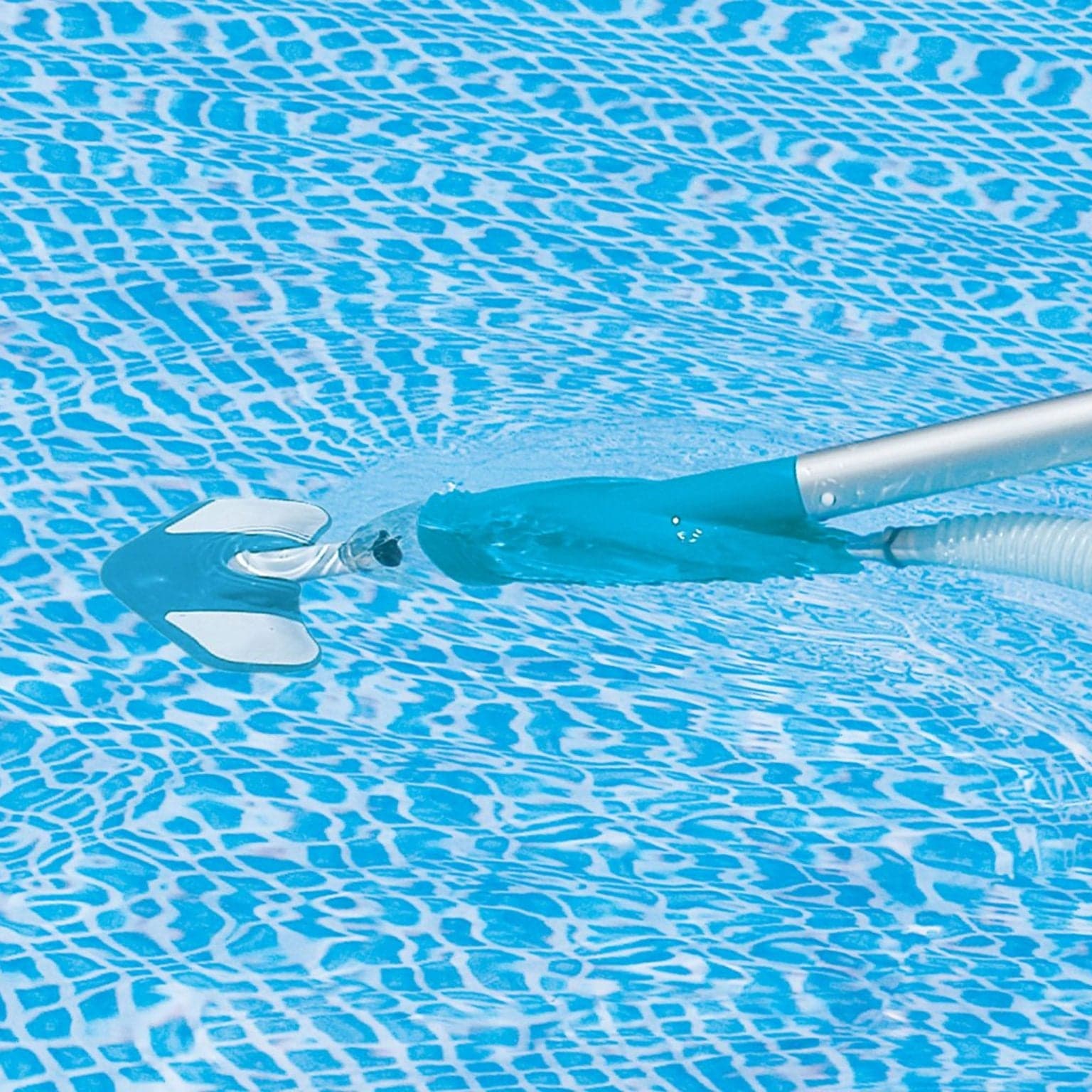 Kit Mantenimento E Pulizia Deluxe Per Piscine- - Peso Kg.3,7 (28003) - 1 Blister Intex in Kit di manutenzione BricoGo - Marano di Napoli, commercioVirtuoso.it