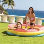 Piscina Gonfiabile Tonda 3 Anelli +2 Anni Ø Cm.147X33H. Peso Kg.1,76 (57422) Intex in Piscinette per bambini BricoGo - Marano di Napoli, commercioVirtuoso.it