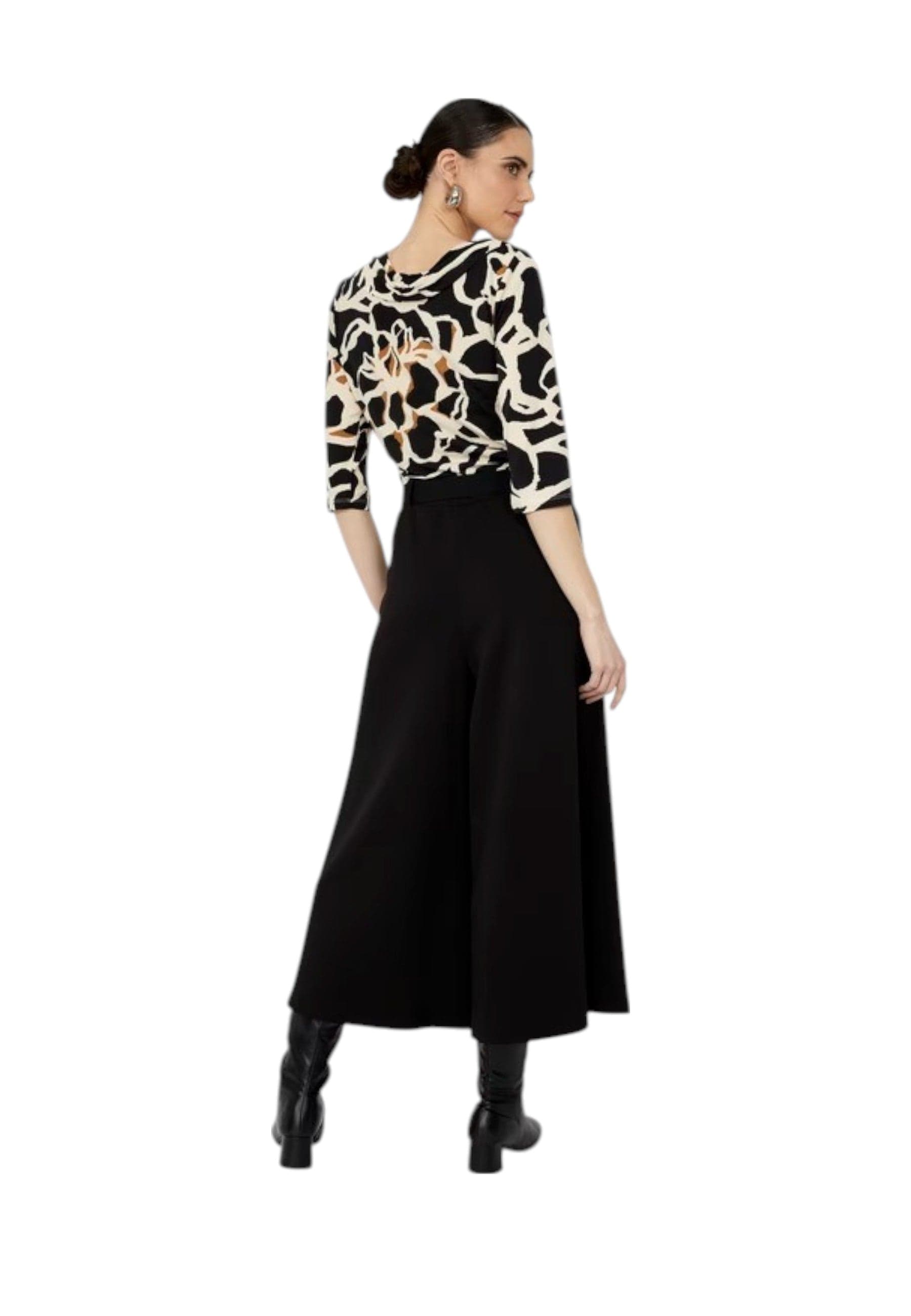 FRANK LYMAN Pantalone con cintura Donna Frank Lyman 253206 cropped da donna in Pantaloni Drestige - Casamassima, commercioVirtuoso.it