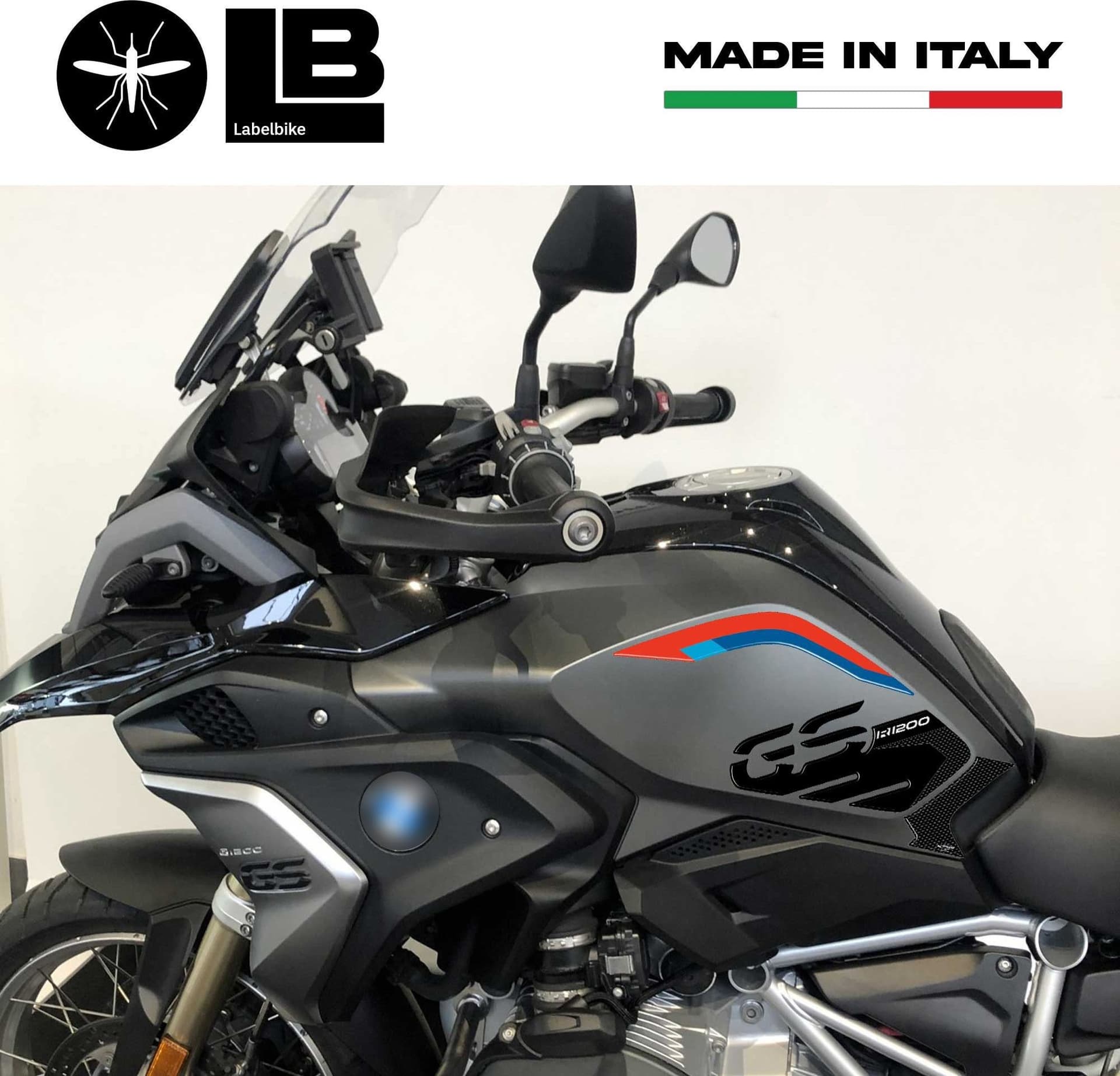 2 ADESIVI 3D PROTEZIONI LATERALI RALLY compatibili per MOTO BMW GS R1200 2017-19 in Paraserbatoio LabelBike - Bibbiano, commercioVirtuoso.it
