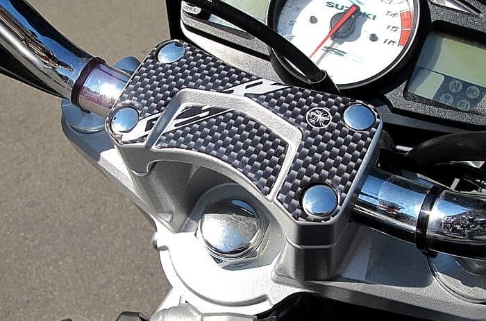 KIT ADESIVI STICKERS RESINA CARBONIO COMPATIBILE per  MOTO SUZUKI GSR 2006-2010 in Decalcomanie adesivi e magneti LabelBike - Bibbiano, commercioVirtuoso.it