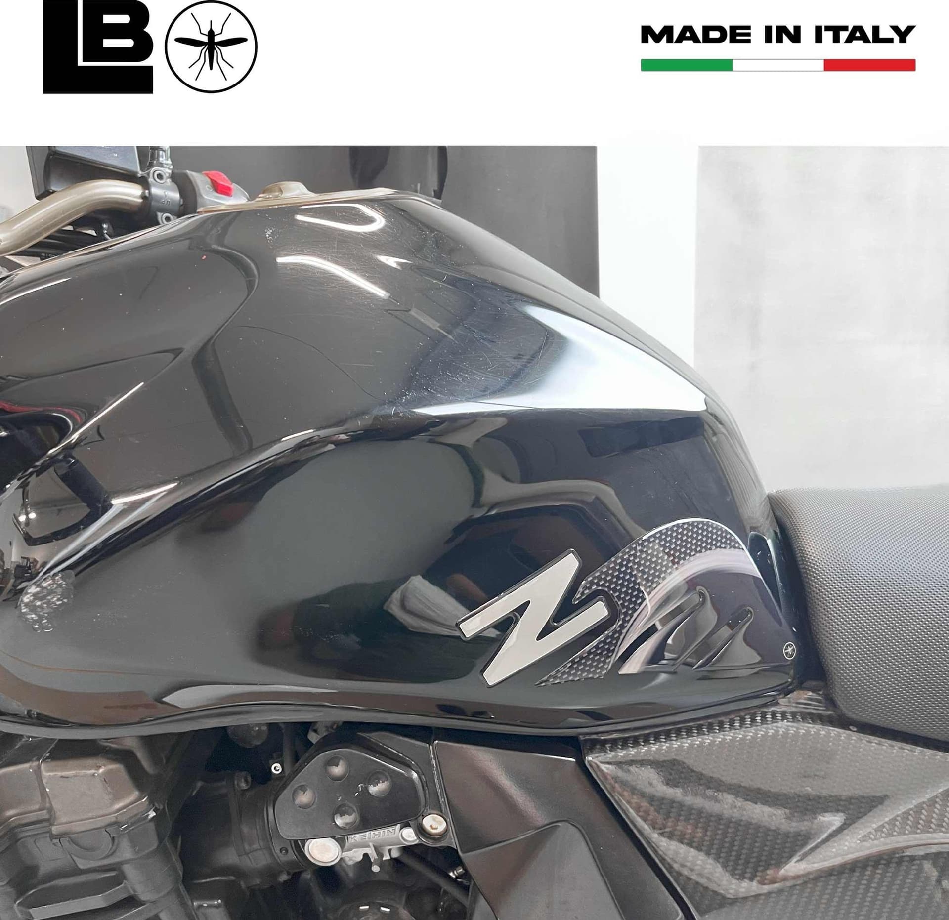 ADESIVI SERBATOIO compatibili per Moto KAWASAKI Z 750-1000 Z750 Stickers-Z1000 in Paraserbatoio LabelBike - Bibbiano, commercioVirtuoso.it
