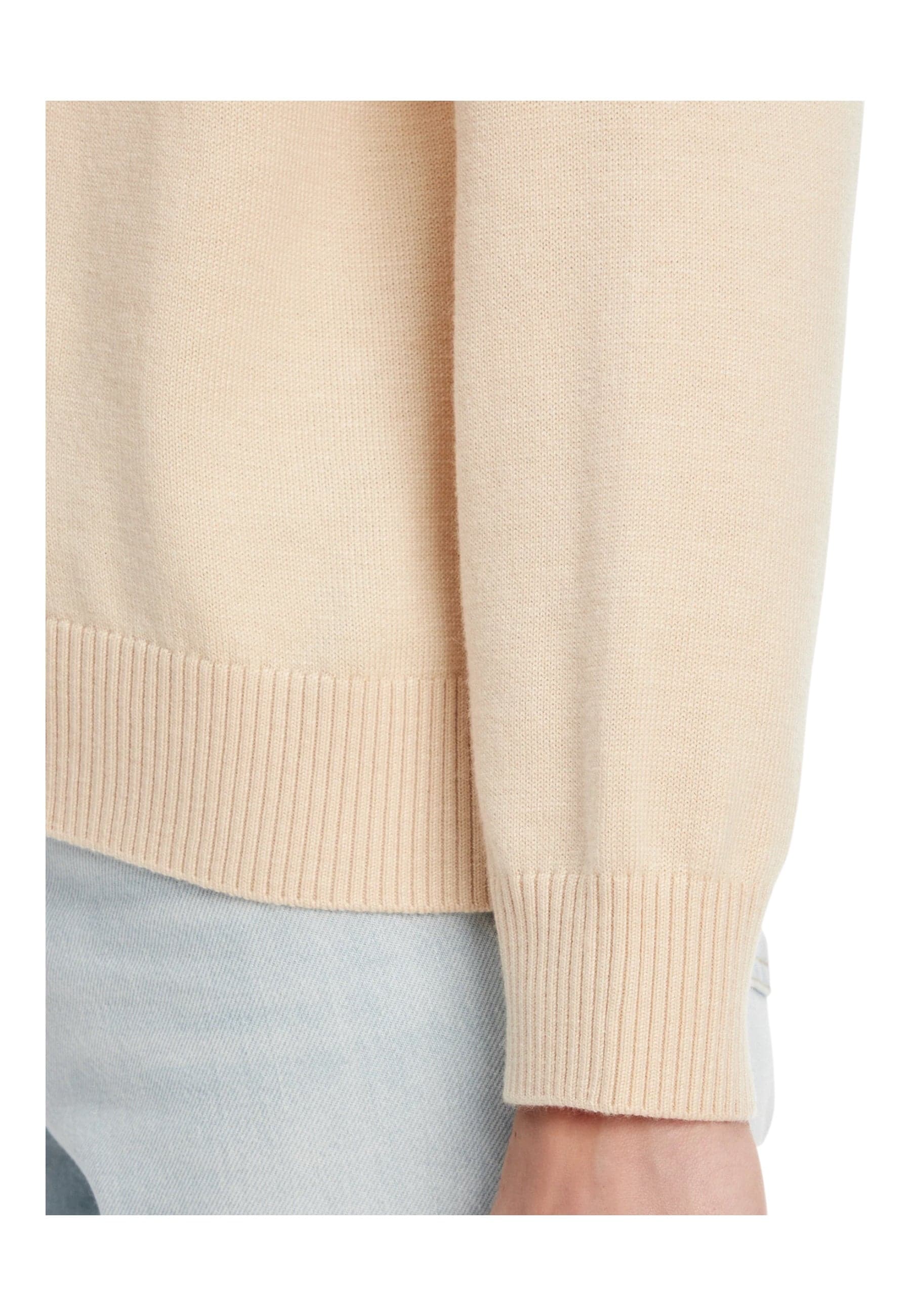GUESS JEANS Cardigan mini logo triangolo Donna Guess Jeans da donna in Giacche Drestige - Casamassima, commercioVirtuoso.it