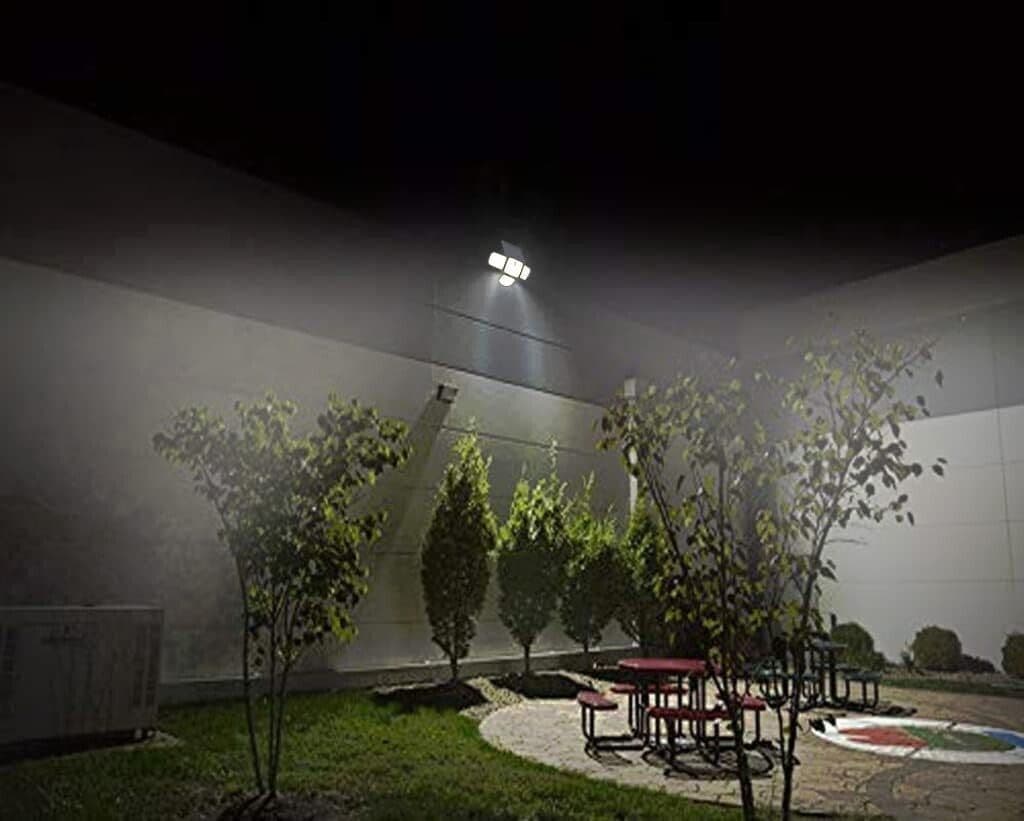 Luci a energia solare, 2 PK 3 teste 286 LED per esterni con sensore di movimento in Lampade da parete CL Store - Battipaglia, commercioVirtuoso.it