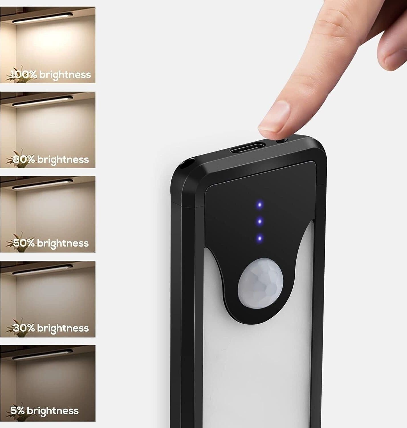Luci da Armadio con sensore di movimento, luce notturna a LED ricaricabile in Luci notturne CL Store - Battipaglia, commercioVirtuoso.it
