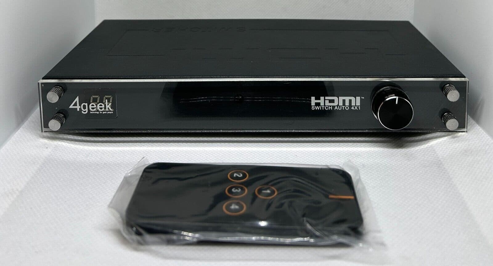 4geek Switchy Auto 4x1 Professional HDMI Switch Autoswitch intelligente Full HD in Selettori audio-video CL Store - Battipaglia, commercioVirtuoso.it