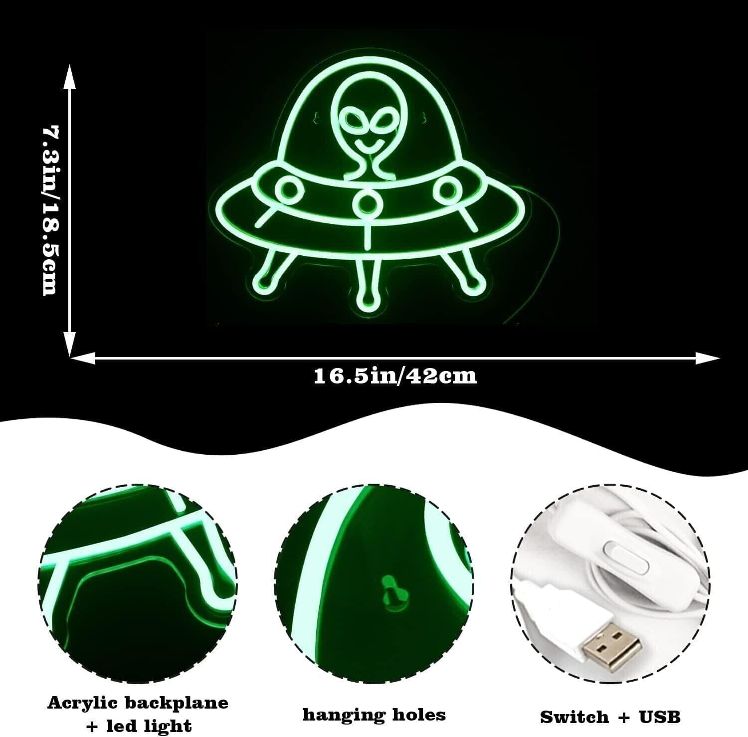 Insegna al neon aliena, insegne al neon verdi, navicella spaziale al neon a LED in Insegne luminose CL Store - Battipaglia, commercioVirtuoso.it