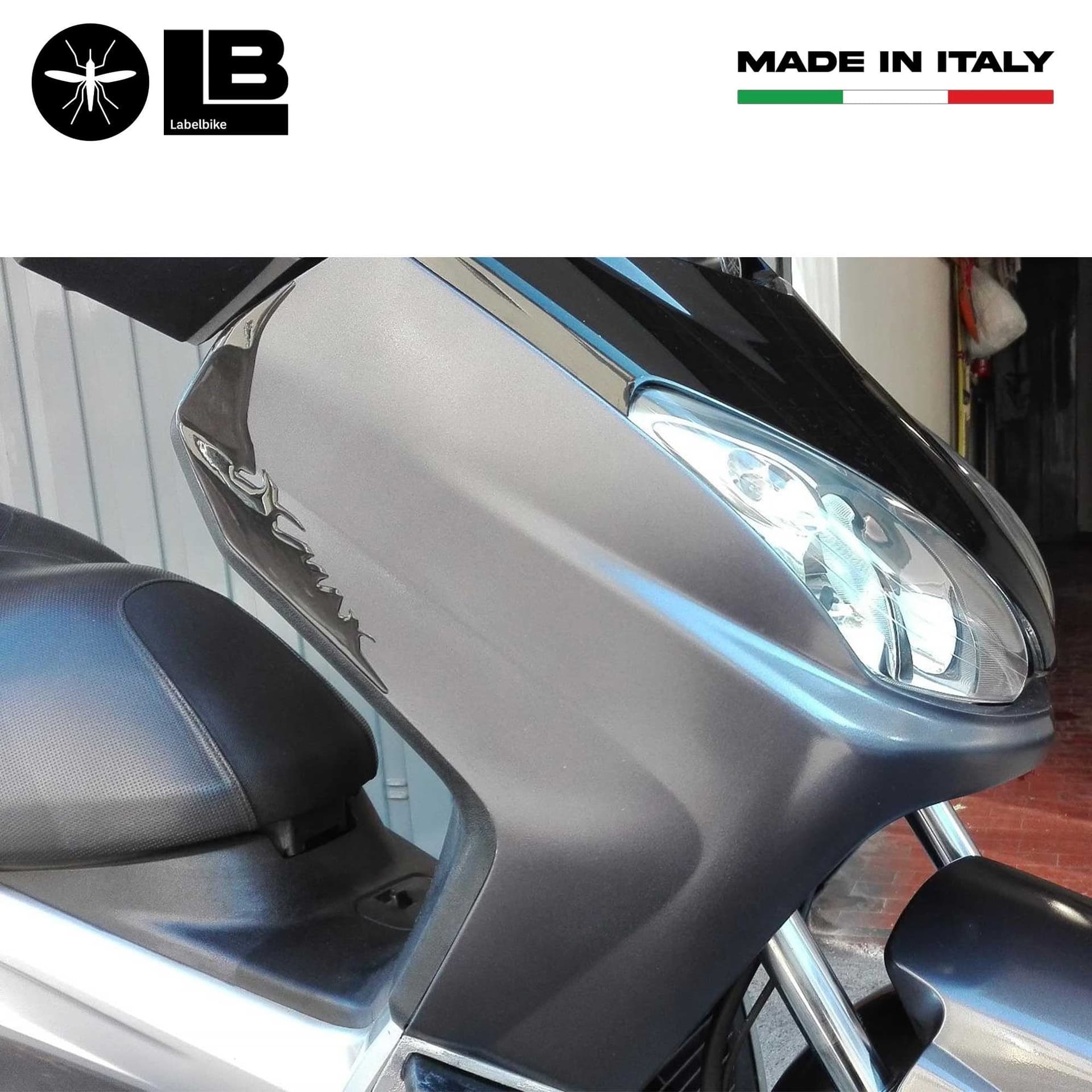 2 ADESIVI-STICKERS 3D PARASPIGOLI compatibili per X MAX  YAMAHA XMAX 2006-2009 in Decalcomanie adesivi e magneti LabelBike - Bibbiano, commercioVirtuoso.it