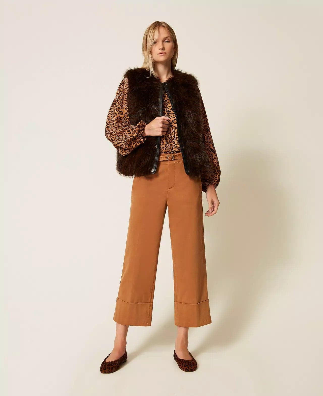 TWINSET Pantaloni Donna Twinset 252TP2520-LAND da donna in Pantaloni Drestige - Casamassima, commercioVirtuoso.it