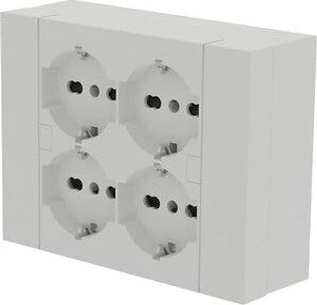 Multipresa Da Parete Esterna 4 Prese Schuko Bianca Con Scatola Di Supporto Per Installazioni Superficiali, Compatibile Con Tutte Le Scatole Da Incasso 3 Posti (Muratura O Cartongesso) in Multiprese BricoGo - Marano di Napoli, commercioVirtuoso.it